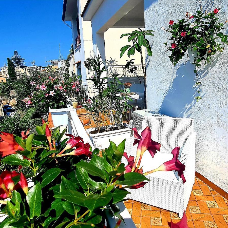 La Casa Di Andreina Hotel Mondello Kültér fotó